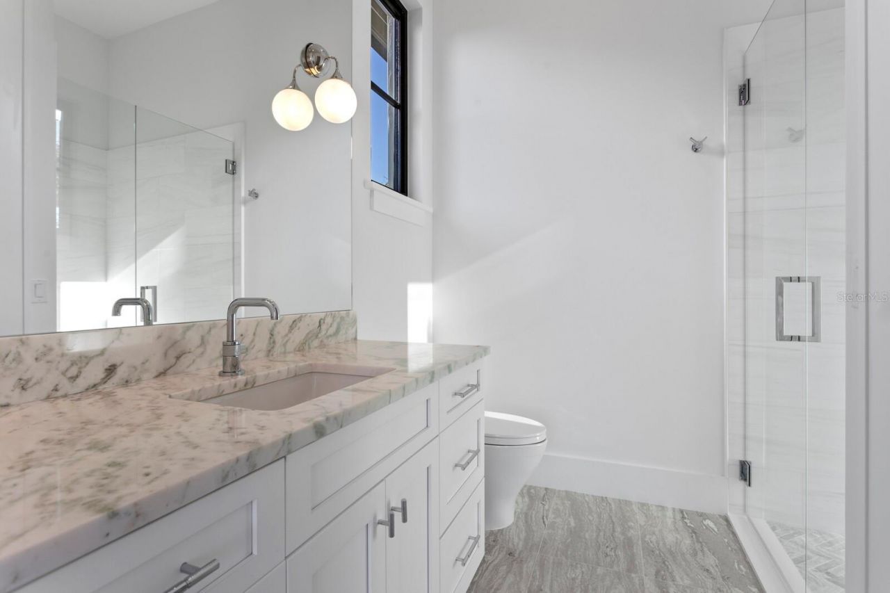 337 Coffee Pot Drive Ne, Saint Petersburg, FL 33704 Photo