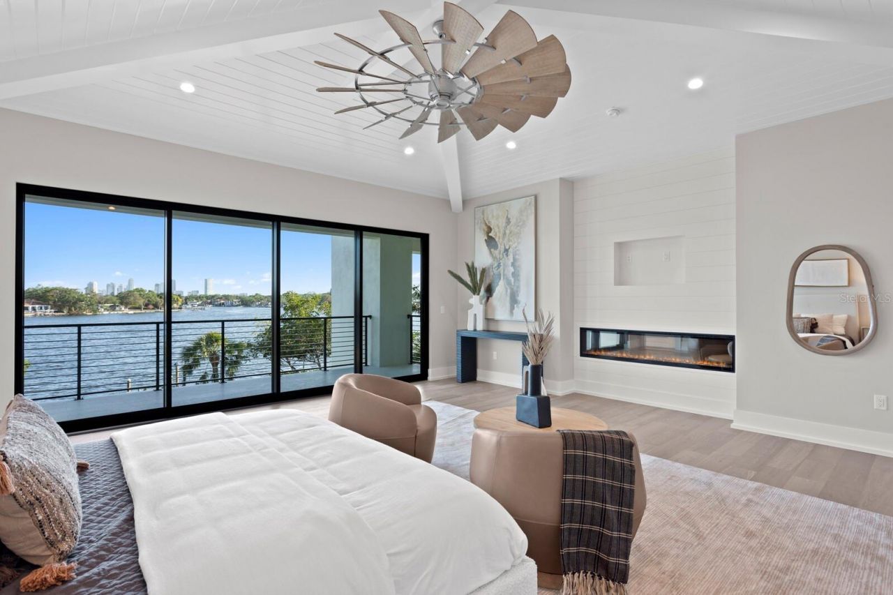 337 Coffee Pot Drive Ne, Saint Petersburg, FL 33704 Photo