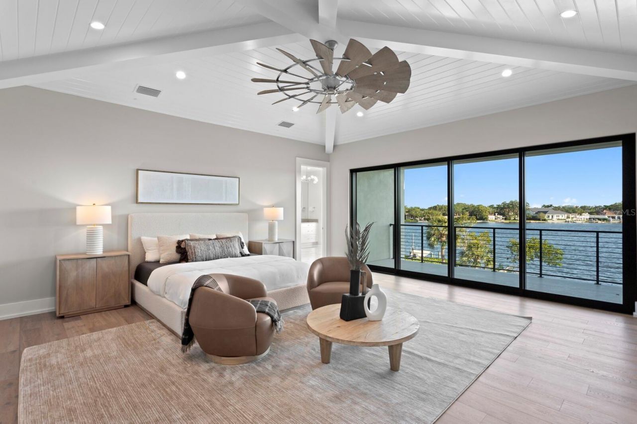 337 Coffee Pot Drive Ne, Saint Petersburg, FL 33704 Photo