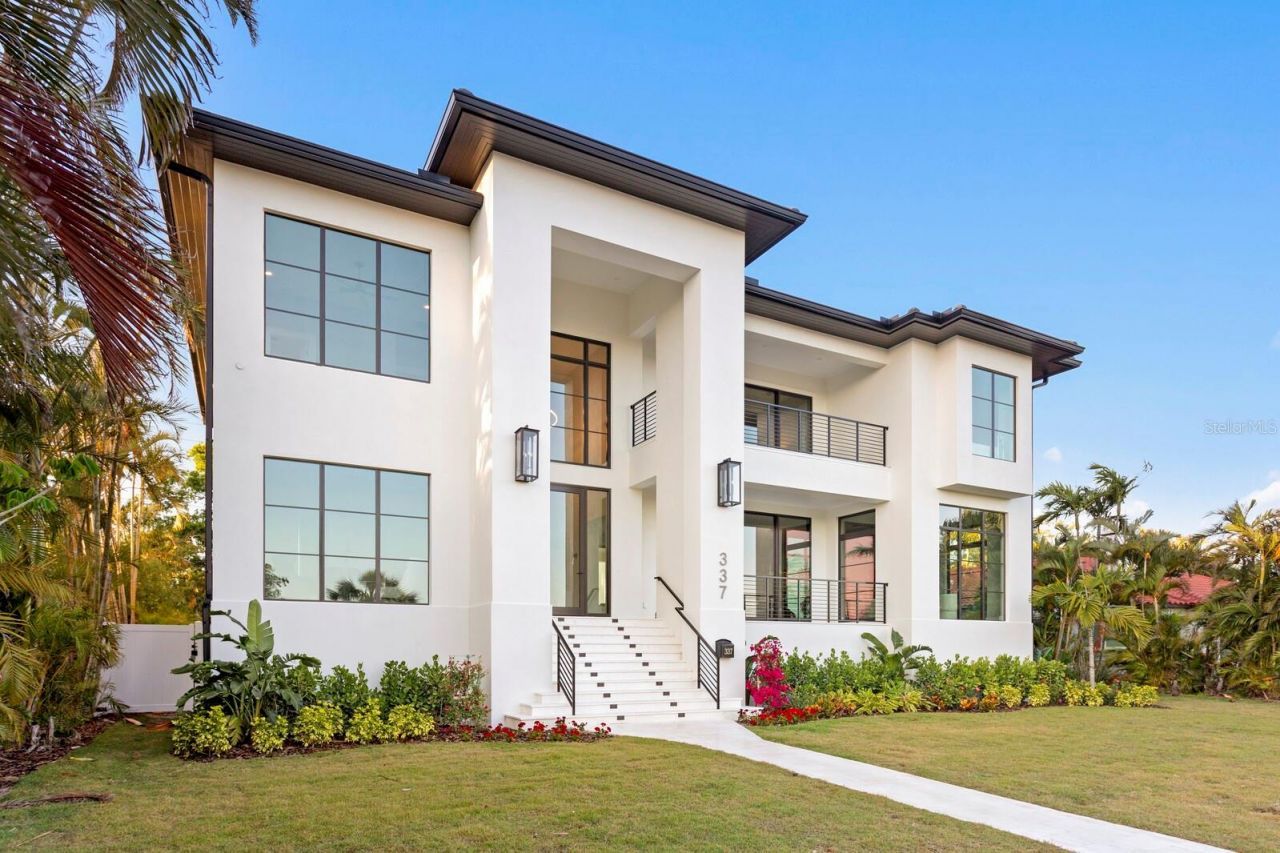 337 Coffee Pot Drive Ne, Saint Petersburg, FL 33704 Photo