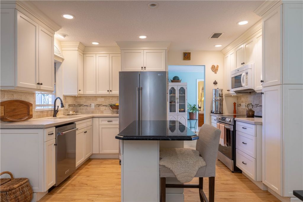 316 19th Avenue, Vero Beach, FL 32962 Photo