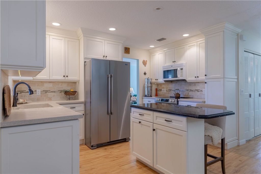 316 19th Avenue, Vero Beach, FL 32962 Photo