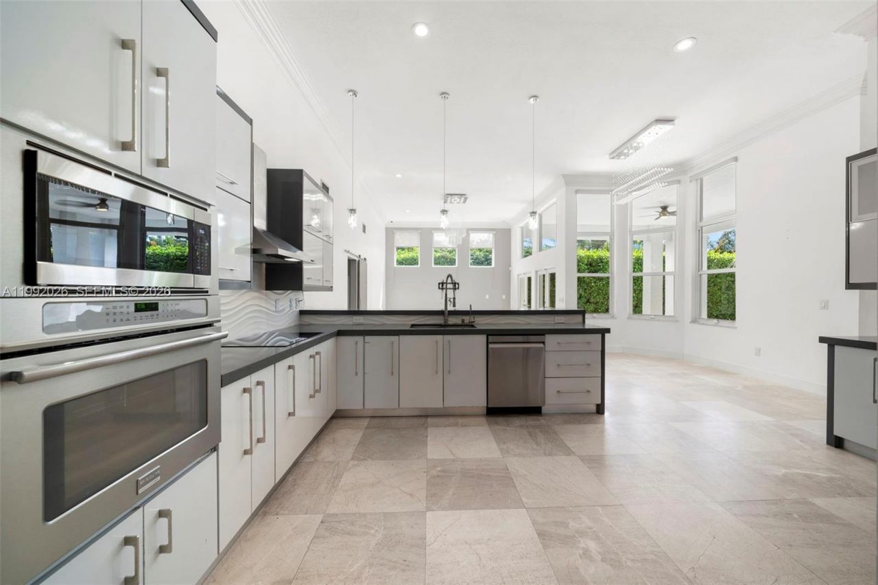 15501 SW 77th Ave , Palmetto Bay, FL 33157 Photo