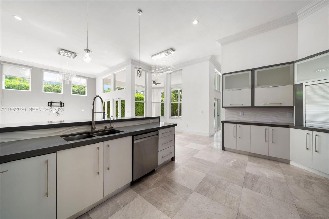 15501 SW 77th Ave , Palmetto Bay, FL 33157 Photo