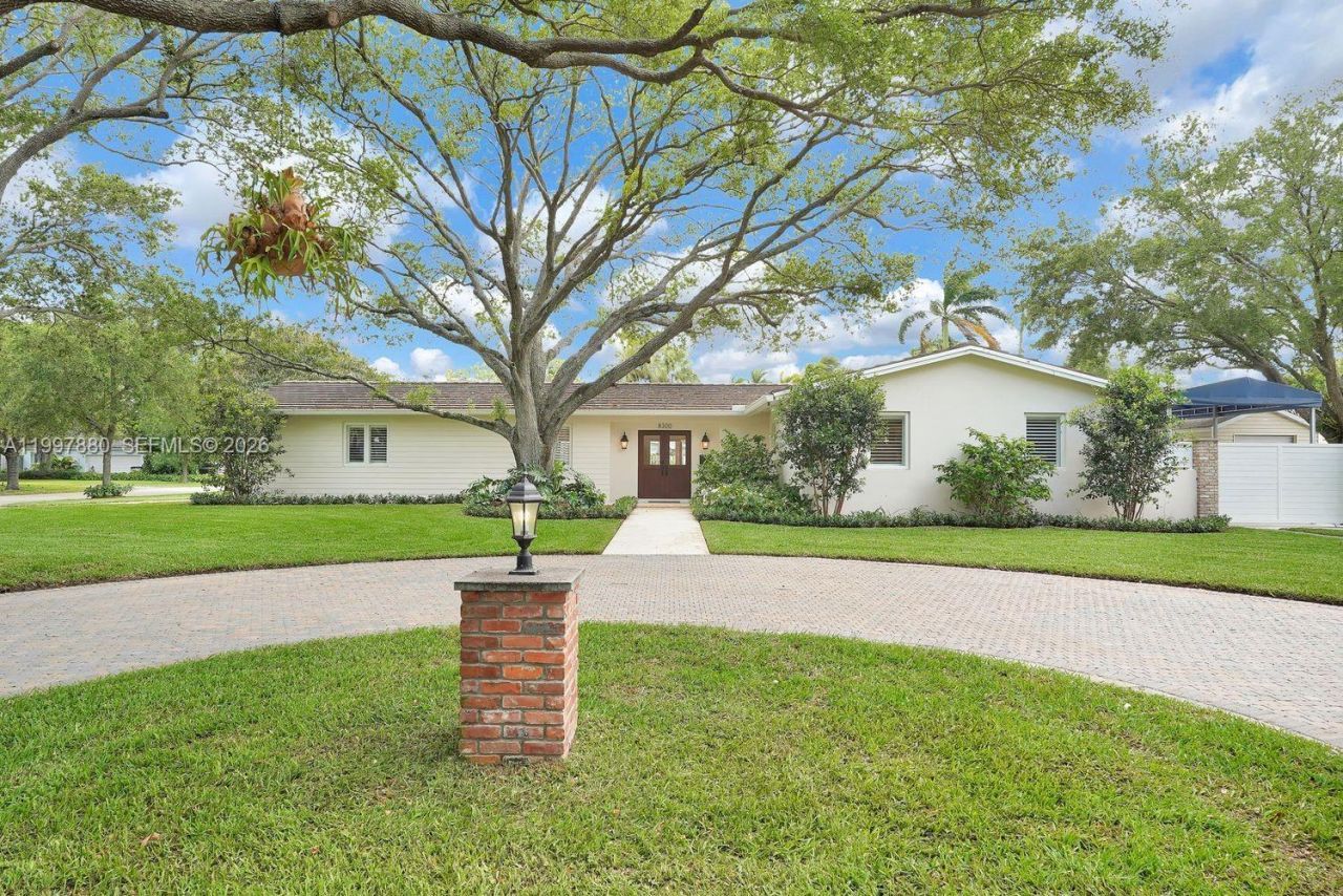 8300 SW 158th St, Palmetto Bay, FL 33157 Photo