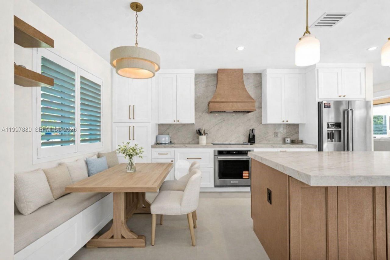 8300 SW 158th St, Palmetto Bay, FL 33157 Photo