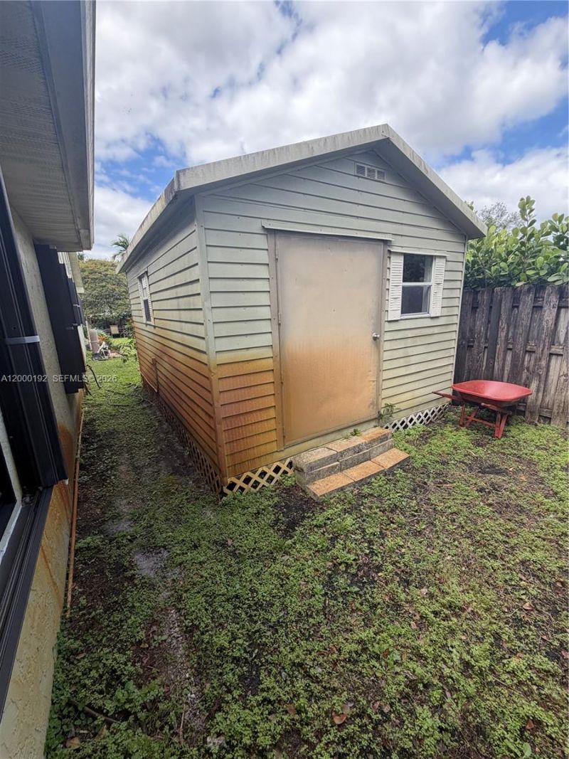 15705 SW 7th Pl, Sunrise, FL 33326 Photo