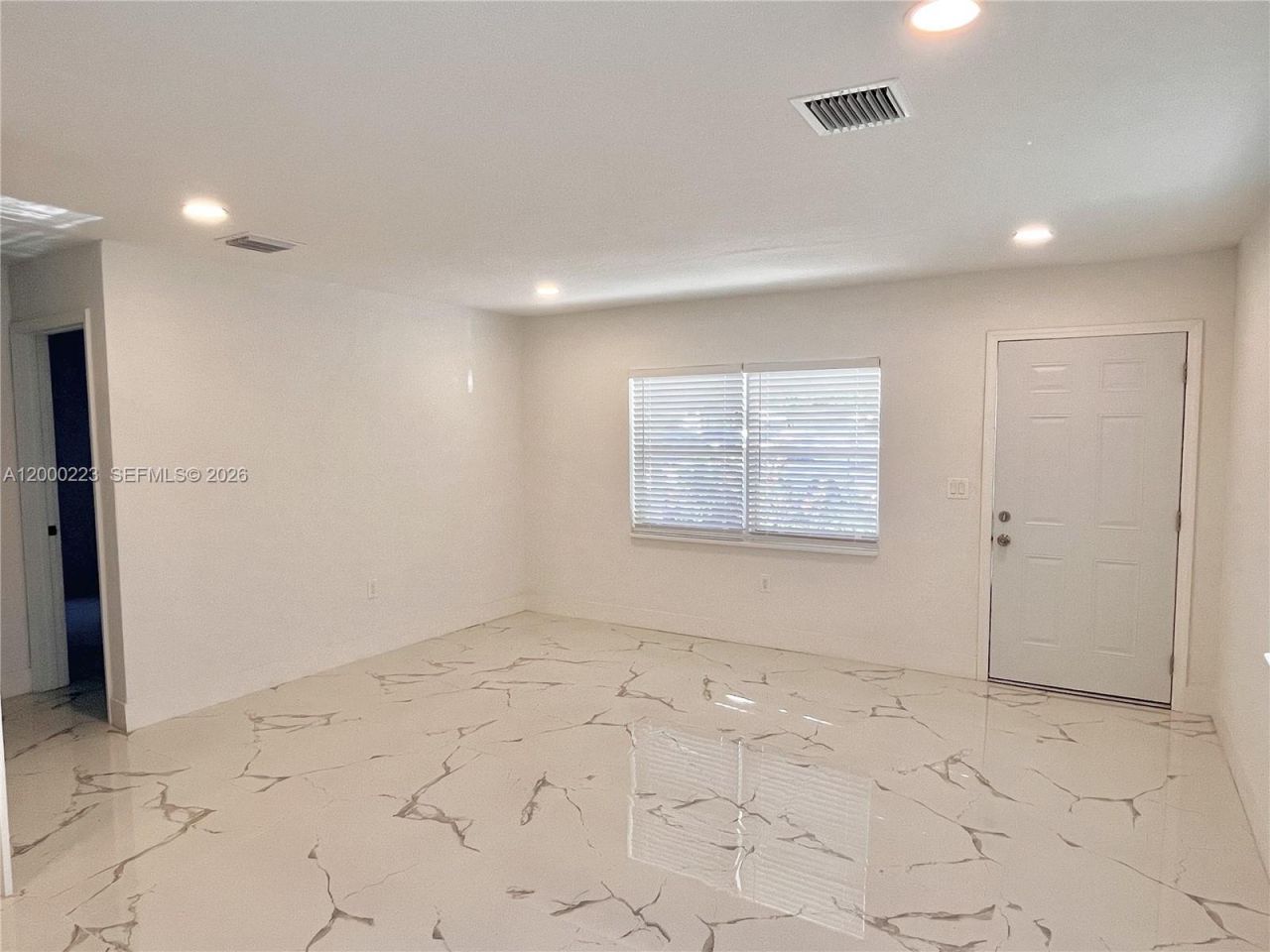 2481 NW 154th St, Miami Gardens, FL 33054 Photo