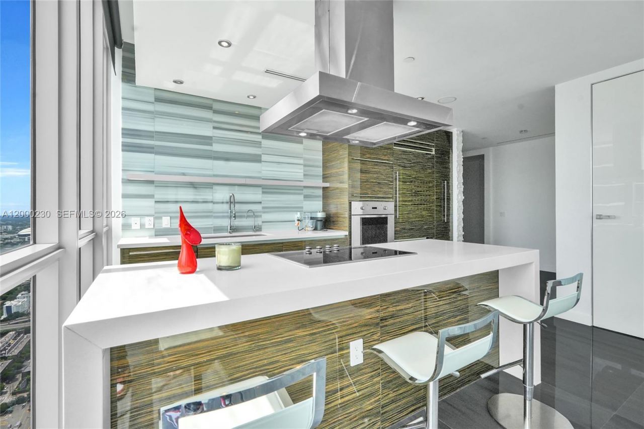 1100 Biscayne Blvd, Unit 6001, Miami, FL 33132 Photo