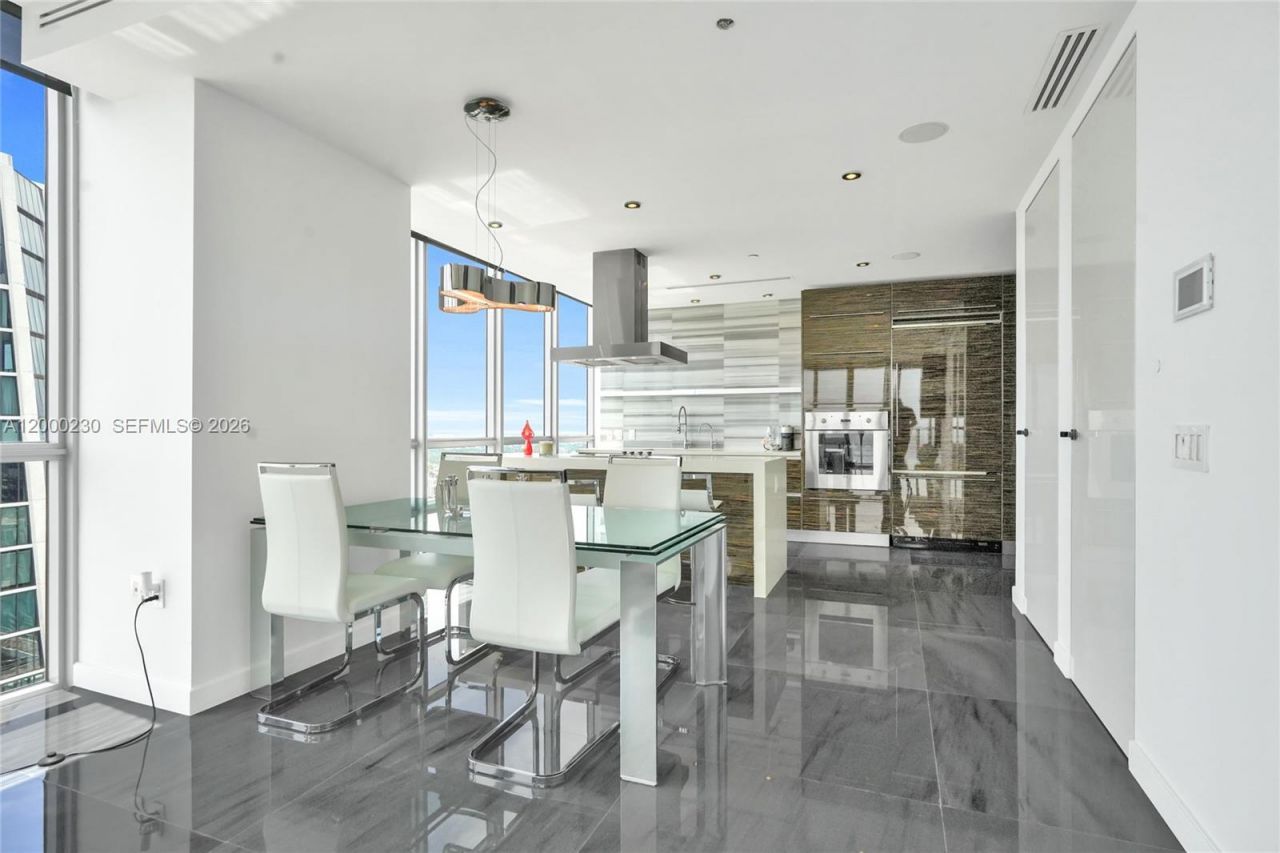 1100 Biscayne Blvd, Unit 6001, Miami, FL 33132 Photo