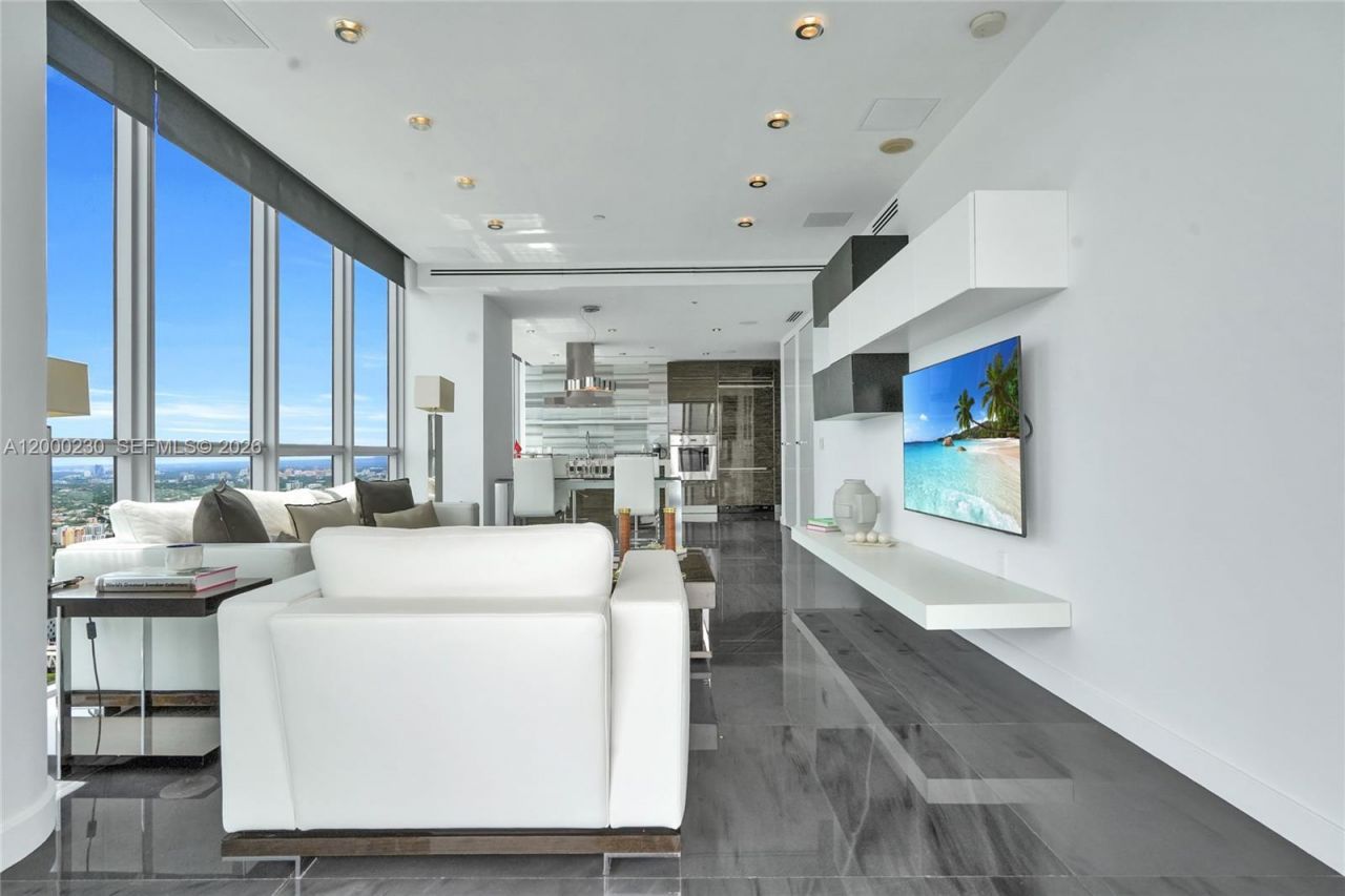 1100 Biscayne Blvd, Unit 6001, Miami, FL 33132 Photo