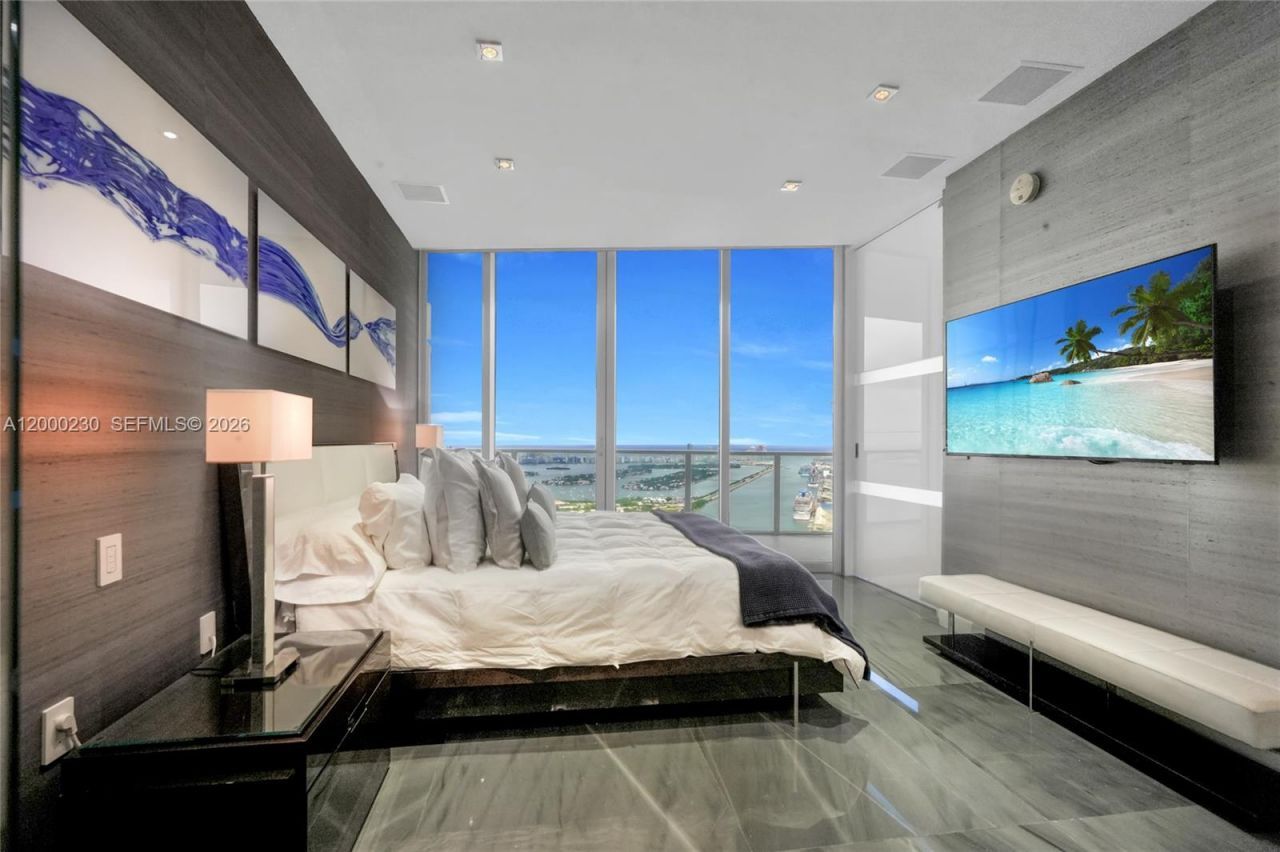 1100 Biscayne Blvd, Unit 6001, Miami, FL 33132 Photo