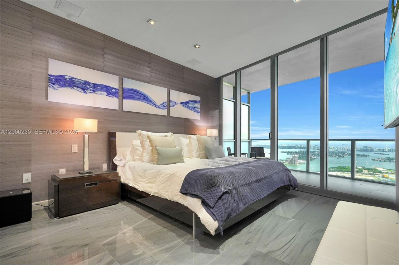 1100 Biscayne Blvd, Unit 6001, Miami, FL 33132 Photo