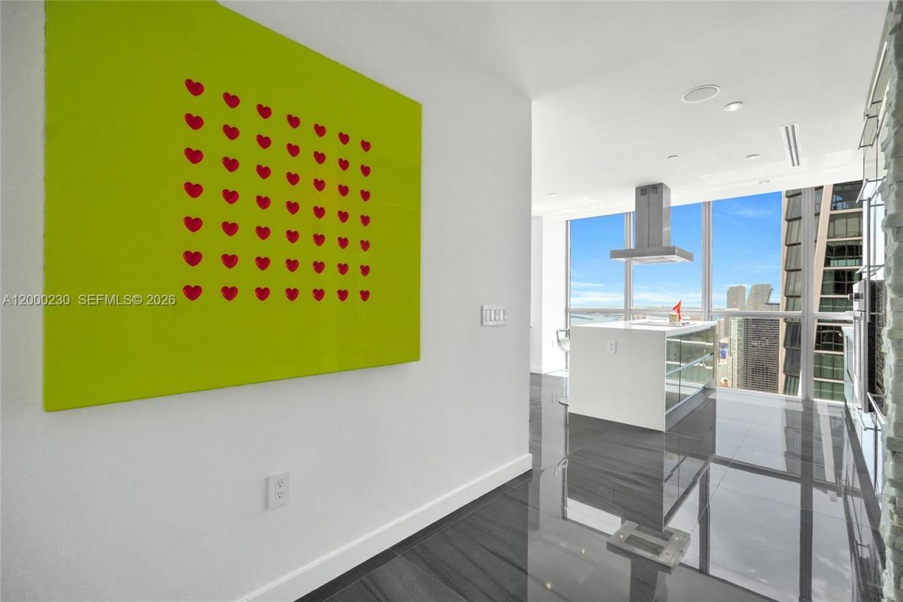 1100 Biscayne Blvd, Unit 6001, Miami, FL 33132 Photo