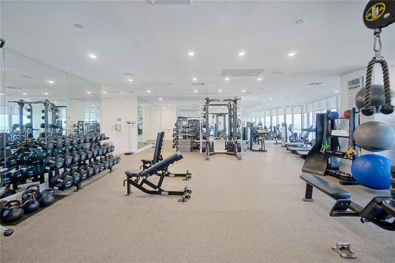 1100 Biscayne Blvd, Unit 6001, Miami, FL 33132 Photo