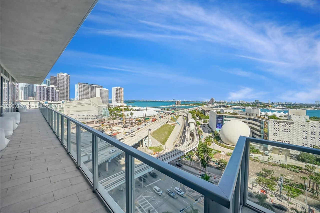 1100 Biscayne Blvd, Unit 6001, Miami, FL 33132 Photo