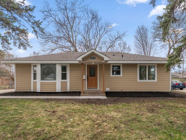 8618 Chicago Avenue S, Bloomington, MN 55420