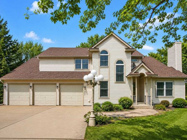 8057 Garfield Street NE, Spring Lake Park, MN 55432
