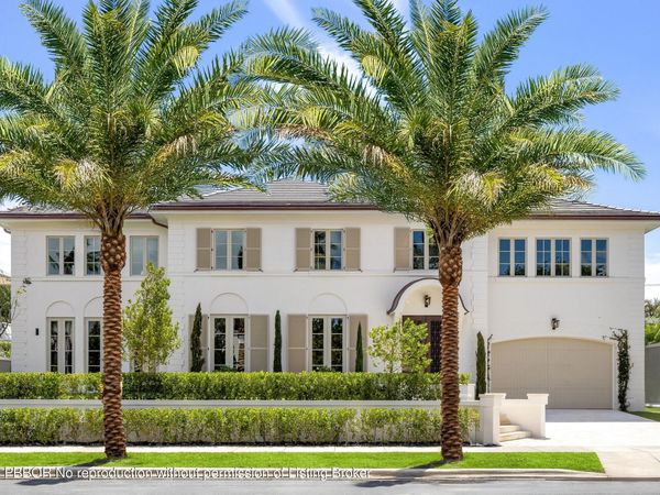 122 Bloomfield Drive, West Palm Beach, FL 33405