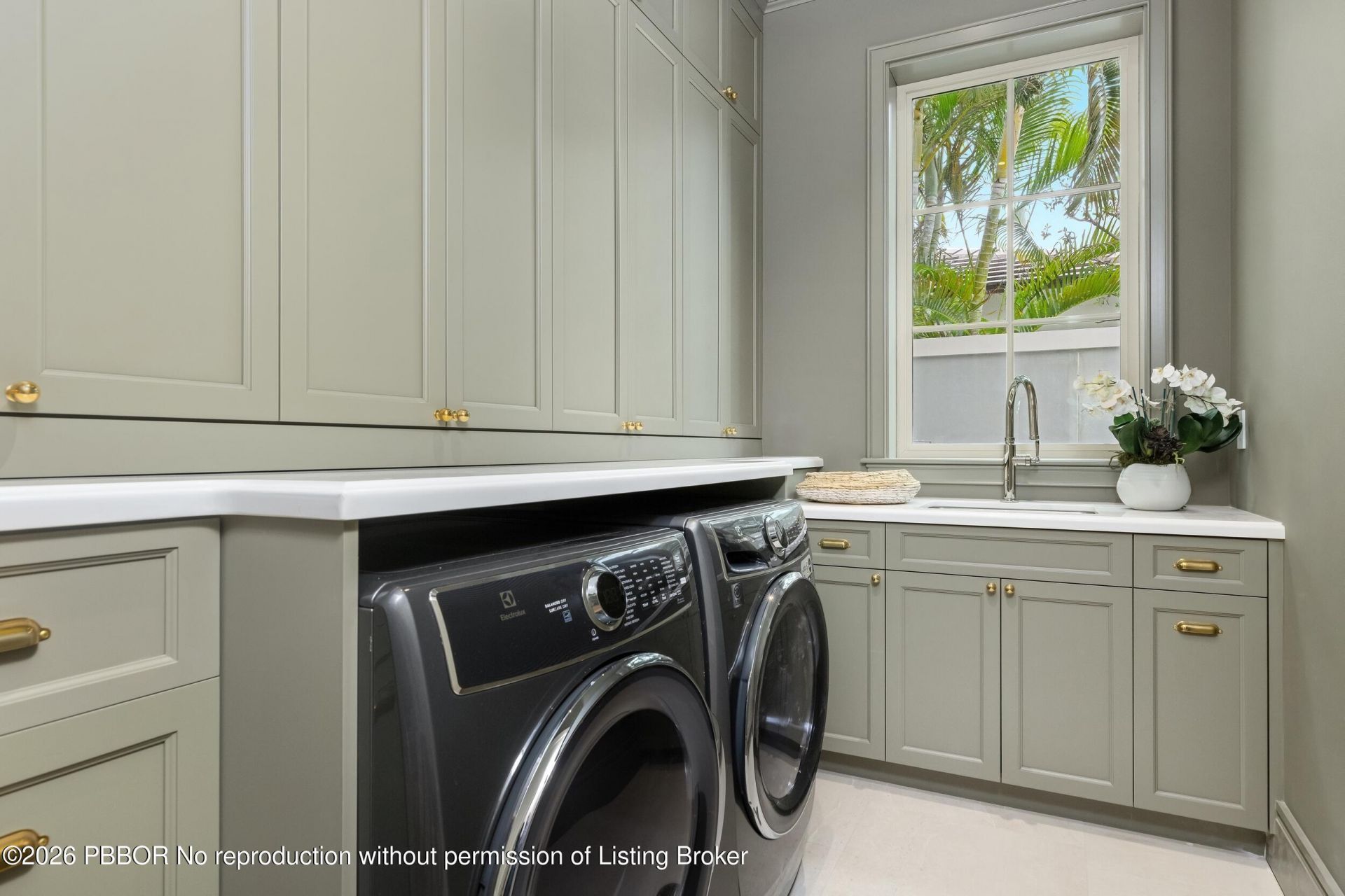 122 Bloomfield Drive, West Palm Beach, FL 33405 Photo