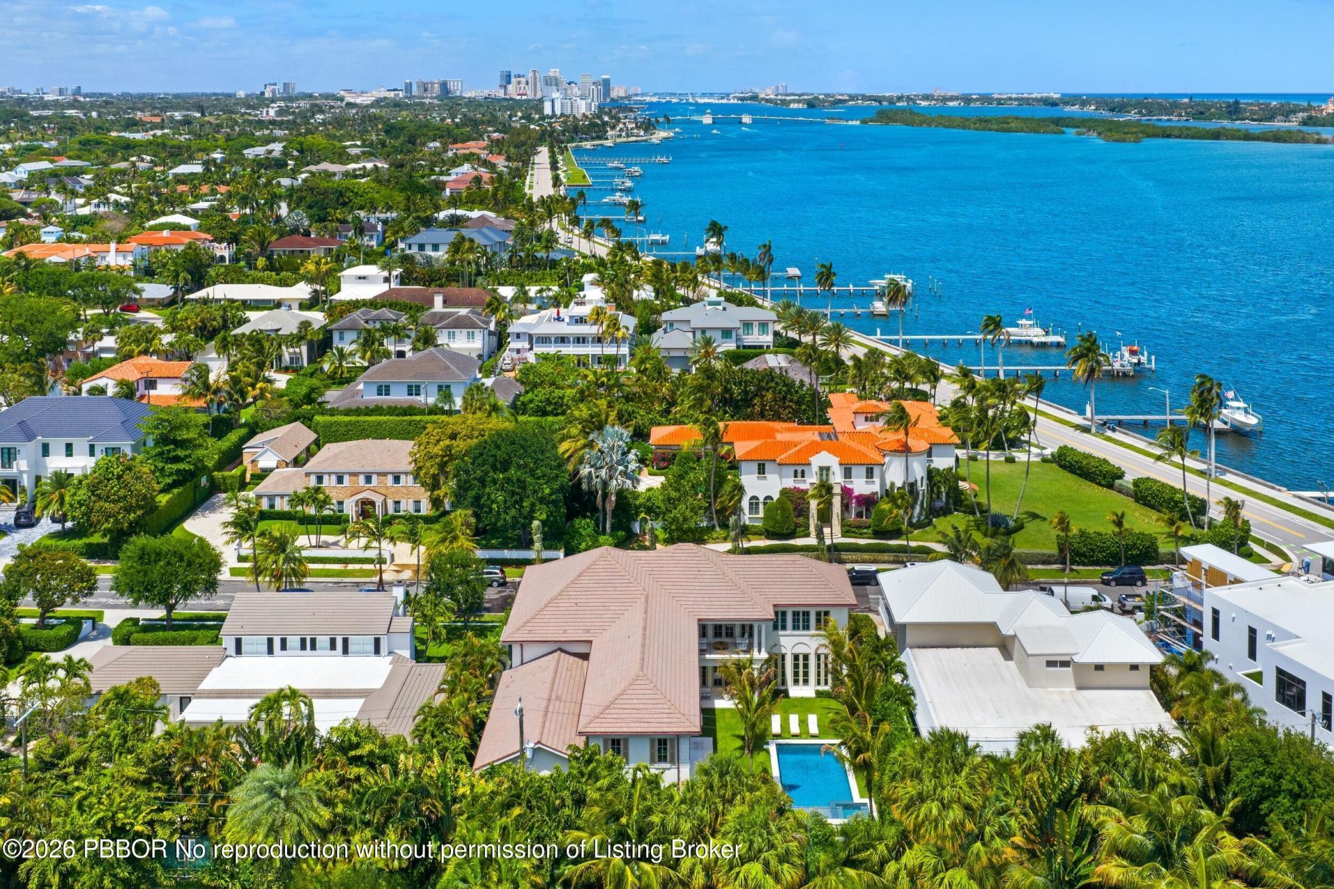 122 Bloomfield Drive, West Palm Beach, FL 33405 Photo