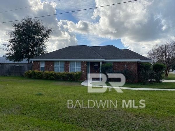 18740 E Hammond Street, Robertsdale, AL 36566