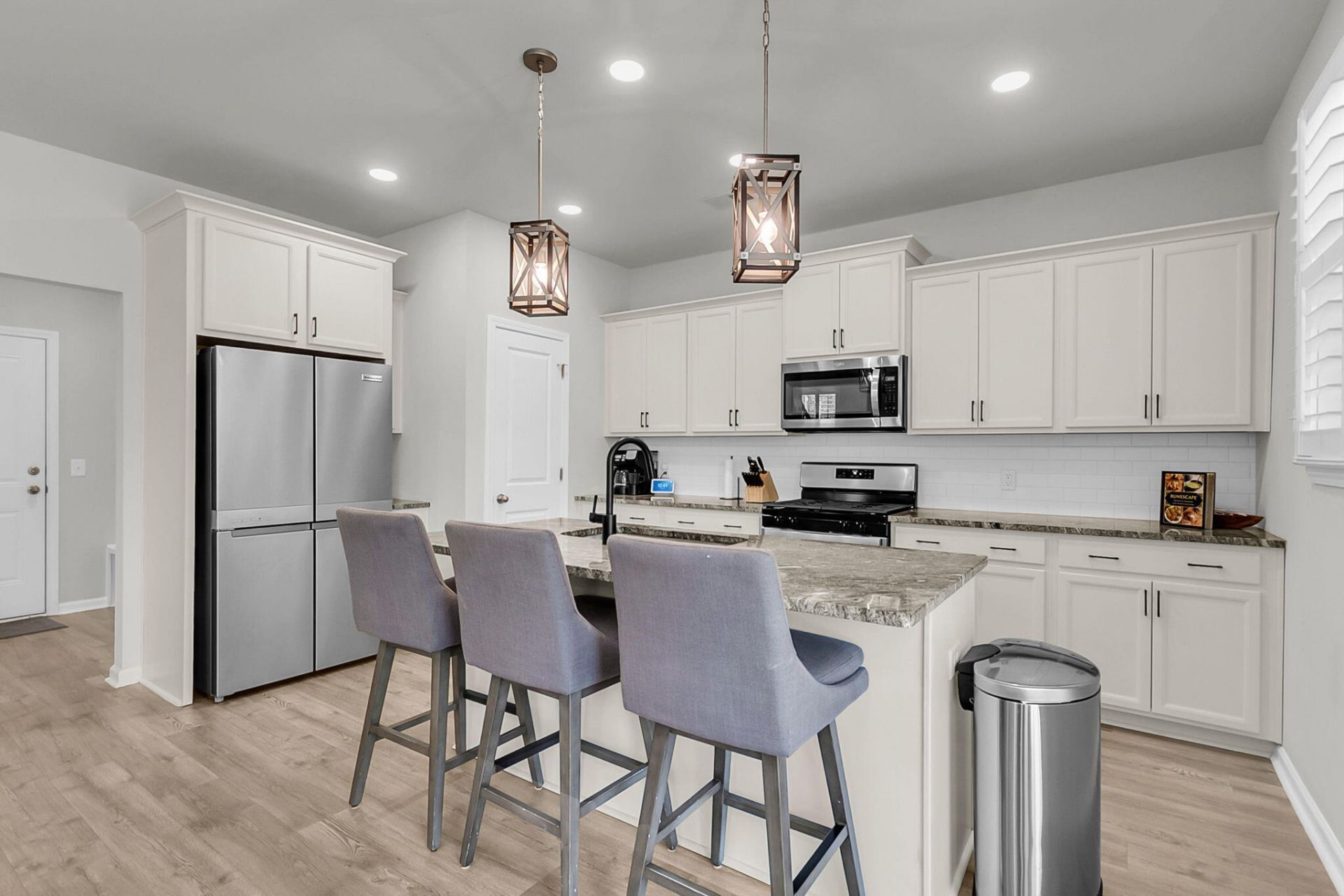 8606 Windsor Hill Boulevard Photo 12