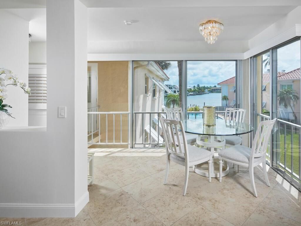 3070 Gulf Shore Blvd N, Unit 209, Naples, FL 34103 Photo