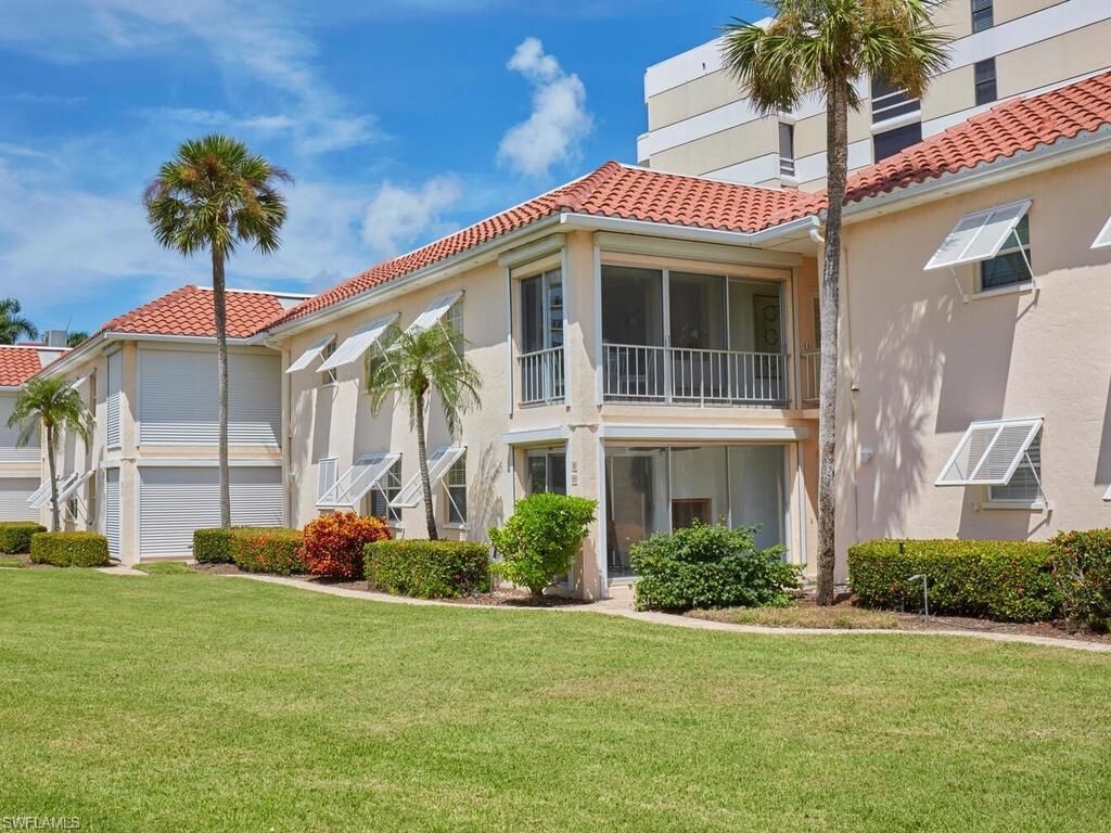 3070 Gulf Shore Blvd N, Unit 209, Naples, FL 34103 Photo