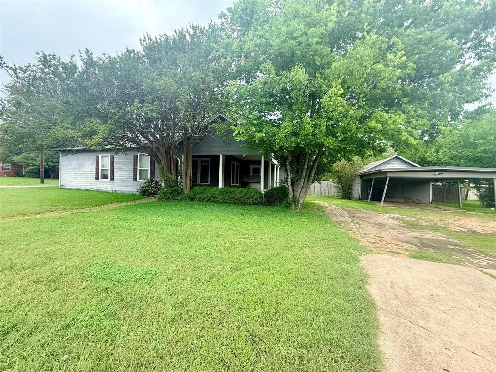 302 W Orville Street, Wills Point, TX 75169 Main Photo