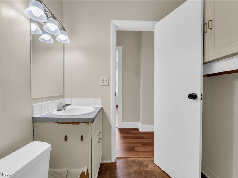 8517 Rosewood Avenue, Unit 1/DN, Cleveland, OH 44105 Photo 19