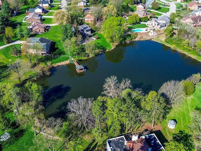 6278 Gardenlake Court, Delhi Twp, OH 45233 Photo 3