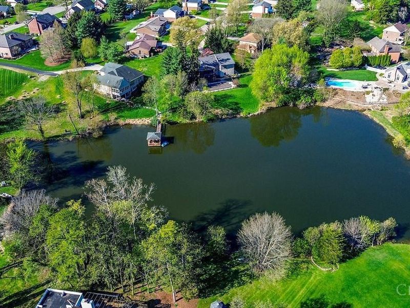 6278 Gardenlake Court, Delhi Twp, OH 45233 Photo 4