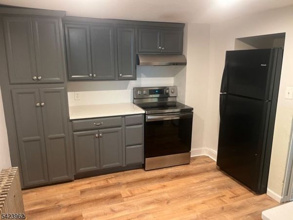 170 Prospect St, Belvidere, NJ 07823