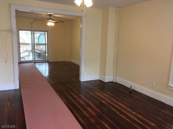 170 Prospect St, Belvidere, NJ 07823