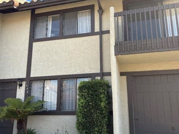 1009 Meadow Way, Arroyo Grande, CA 93420