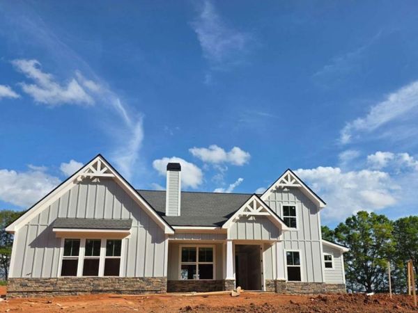 77 Maney Drive, Statham, GA 30666