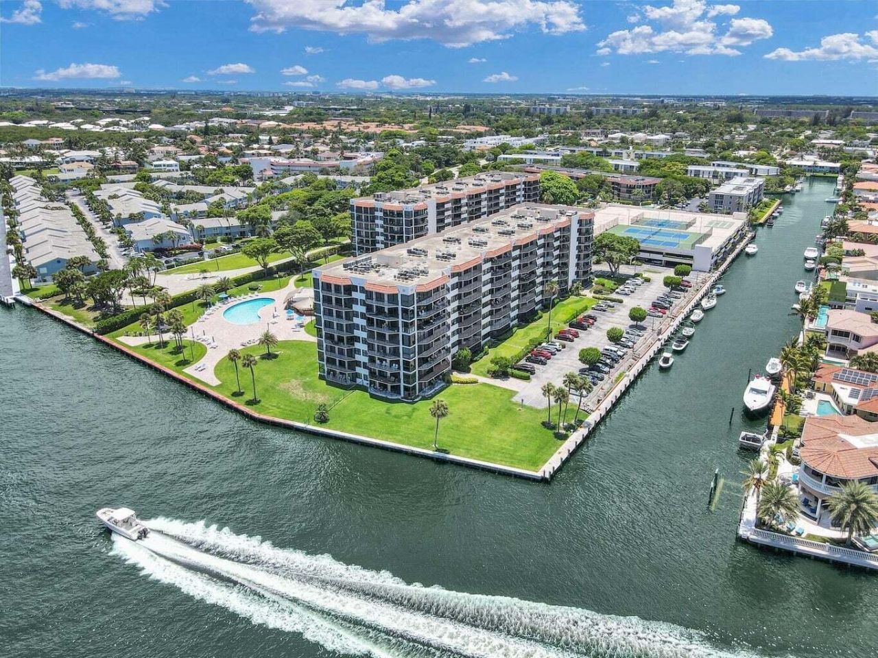 899 Jeffery St, Unit 701, Boca Raton, FL 33487 Photo