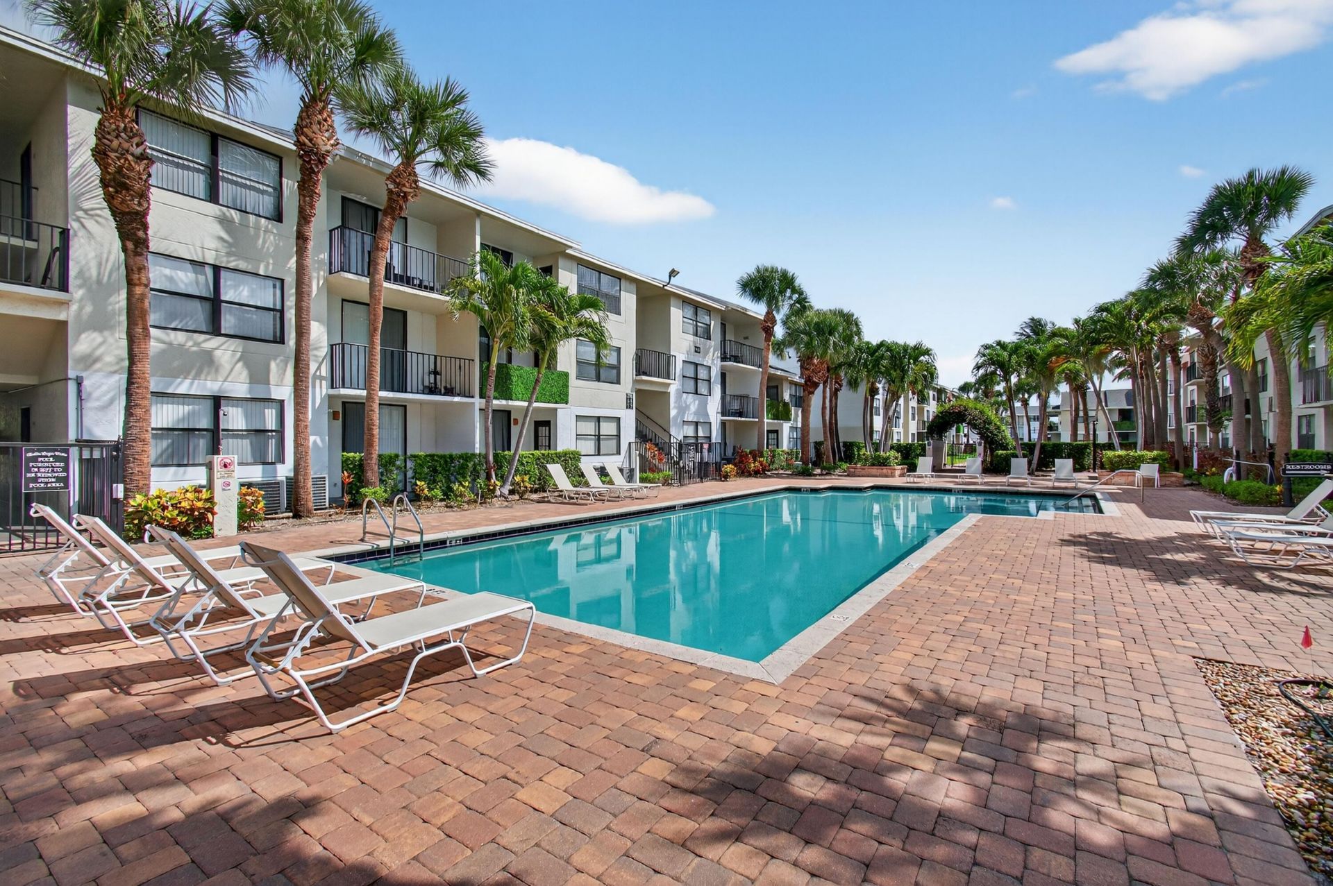 706 Executive Center Drive, Unit 37, West Palm Beach, FL 33401 Photo