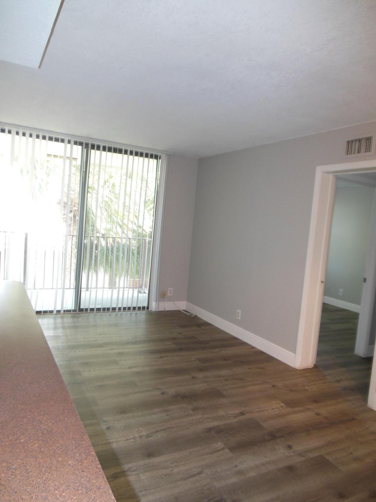 706 Executive Center Drive, Unit 37, West Palm Beach, FL 33401 Photo