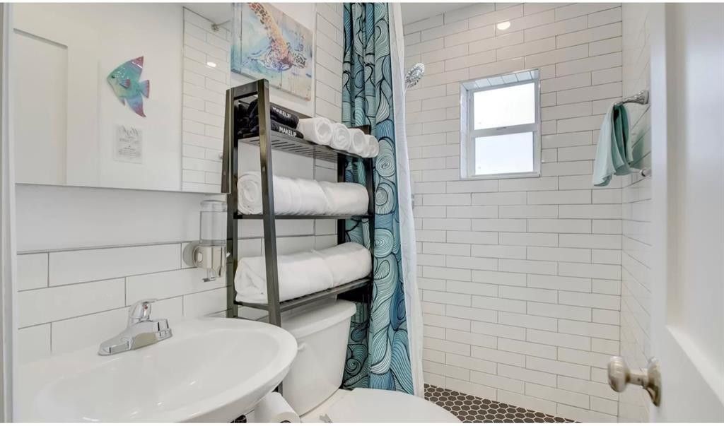 501 SW 11th Street, Unit R, Fort Lauderdale, FL 33315 Photo