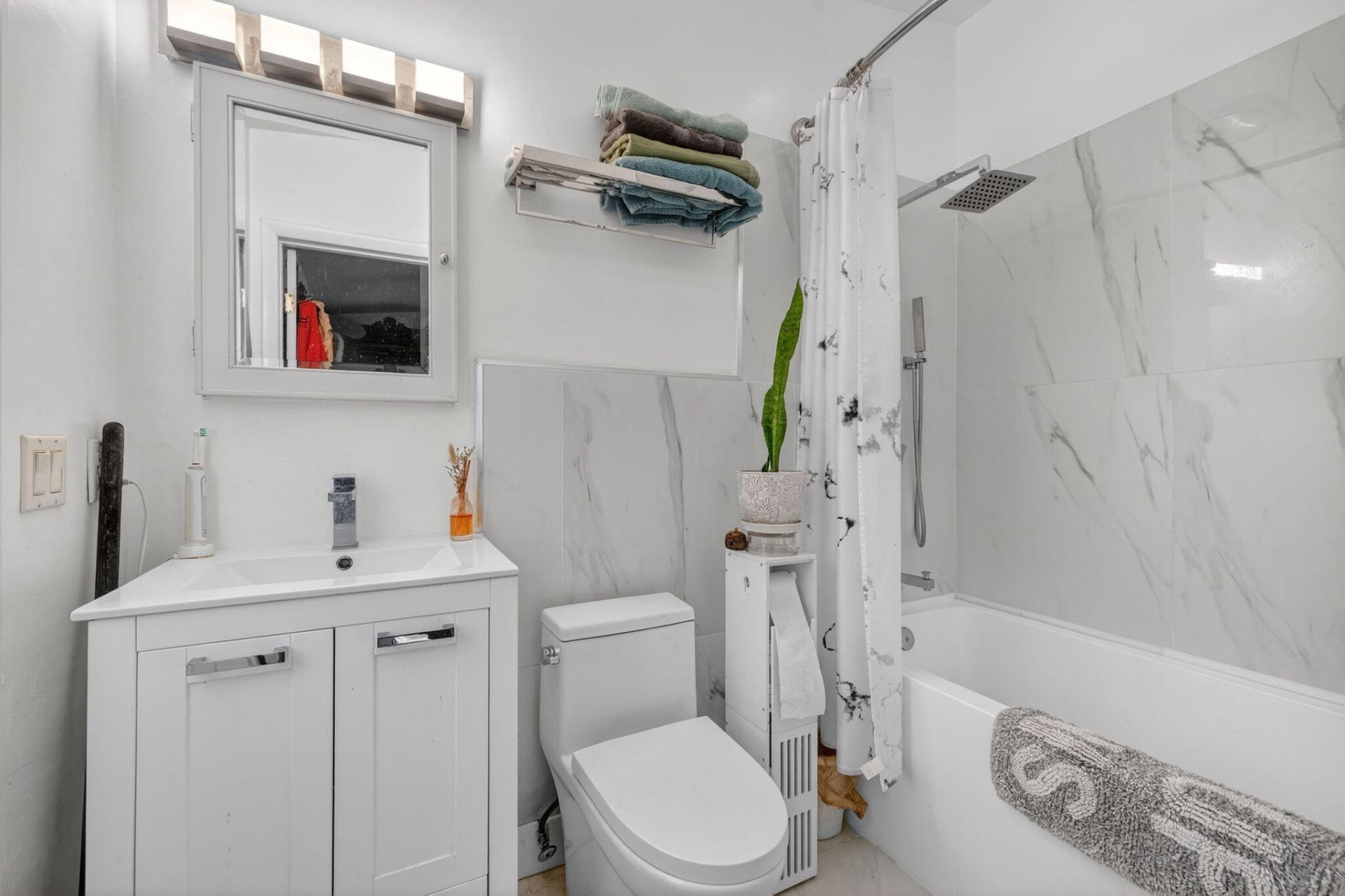 1935 SE 25th Avenue, Fort Lauderdale, FL 33316 Photo