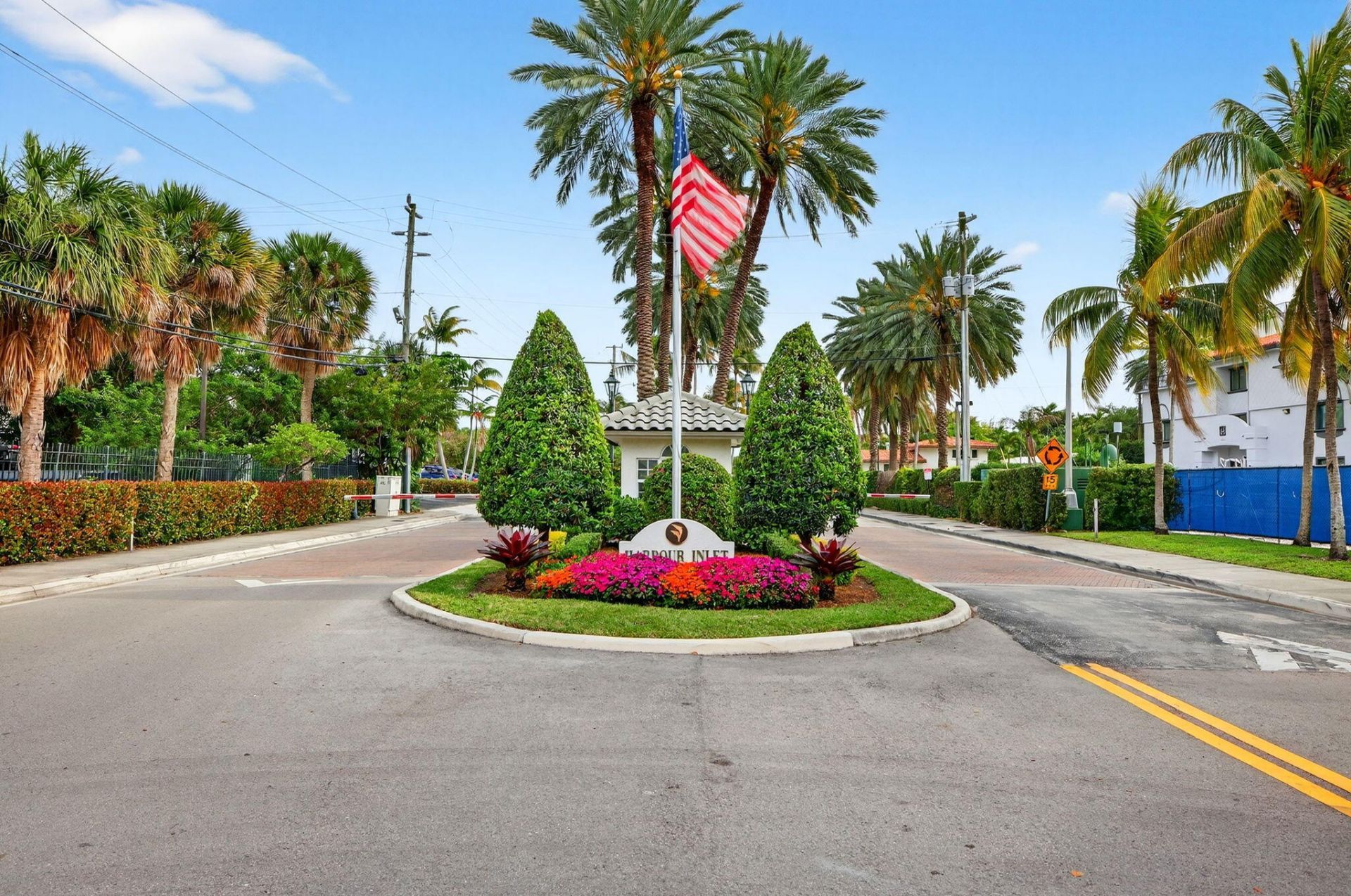 1935 SE 25th Avenue, Fort Lauderdale, FL 33316 Photo