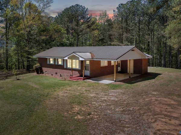 7510 Tabor Road, Gadsden, AL 35904