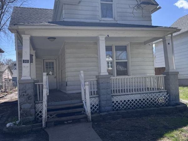 540 16TH Avenue , East Moline, IL 61244