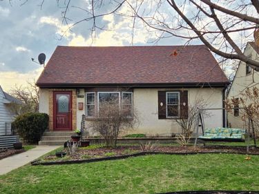 7220 Garfield Avenue, Richfield, MN 55423