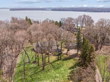 21XX Huntington Point Road E, Minnetonka Beach, MN 55391