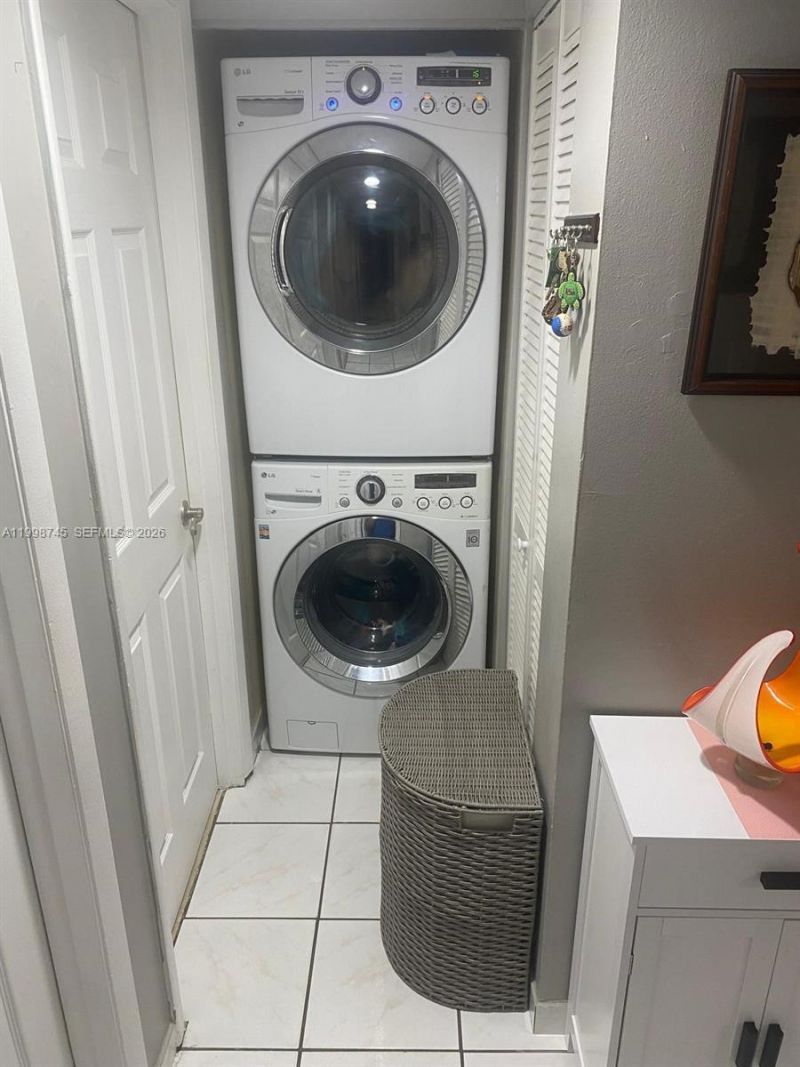 15669 SW 73rd Cir Ter, Unit 4-7, Miami, FL 33193 Photo