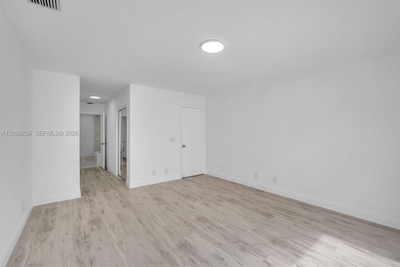 8694 Kimble Way, Unit 8694, Boca Raton, FL 33433 Photo