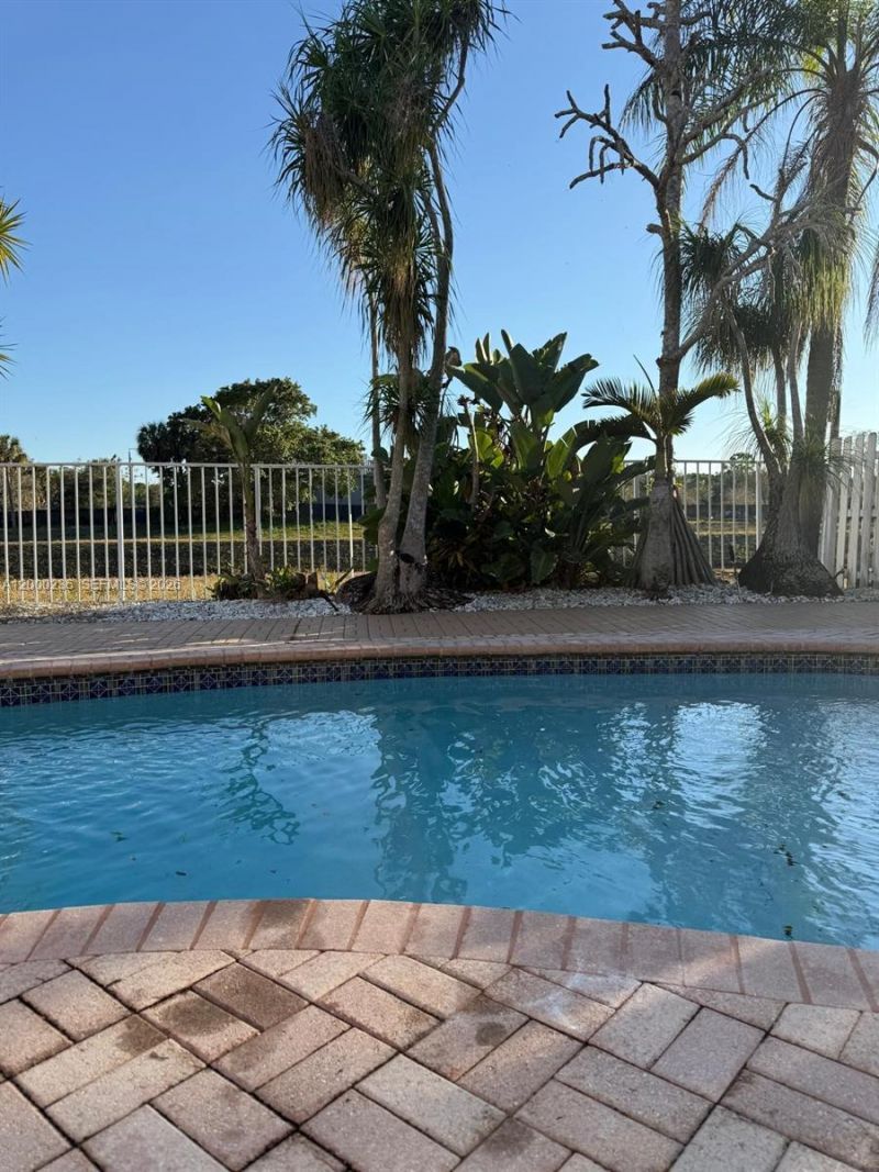 8694 Kimble Way, Unit 8694, Boca Raton, FL 33433 Photo